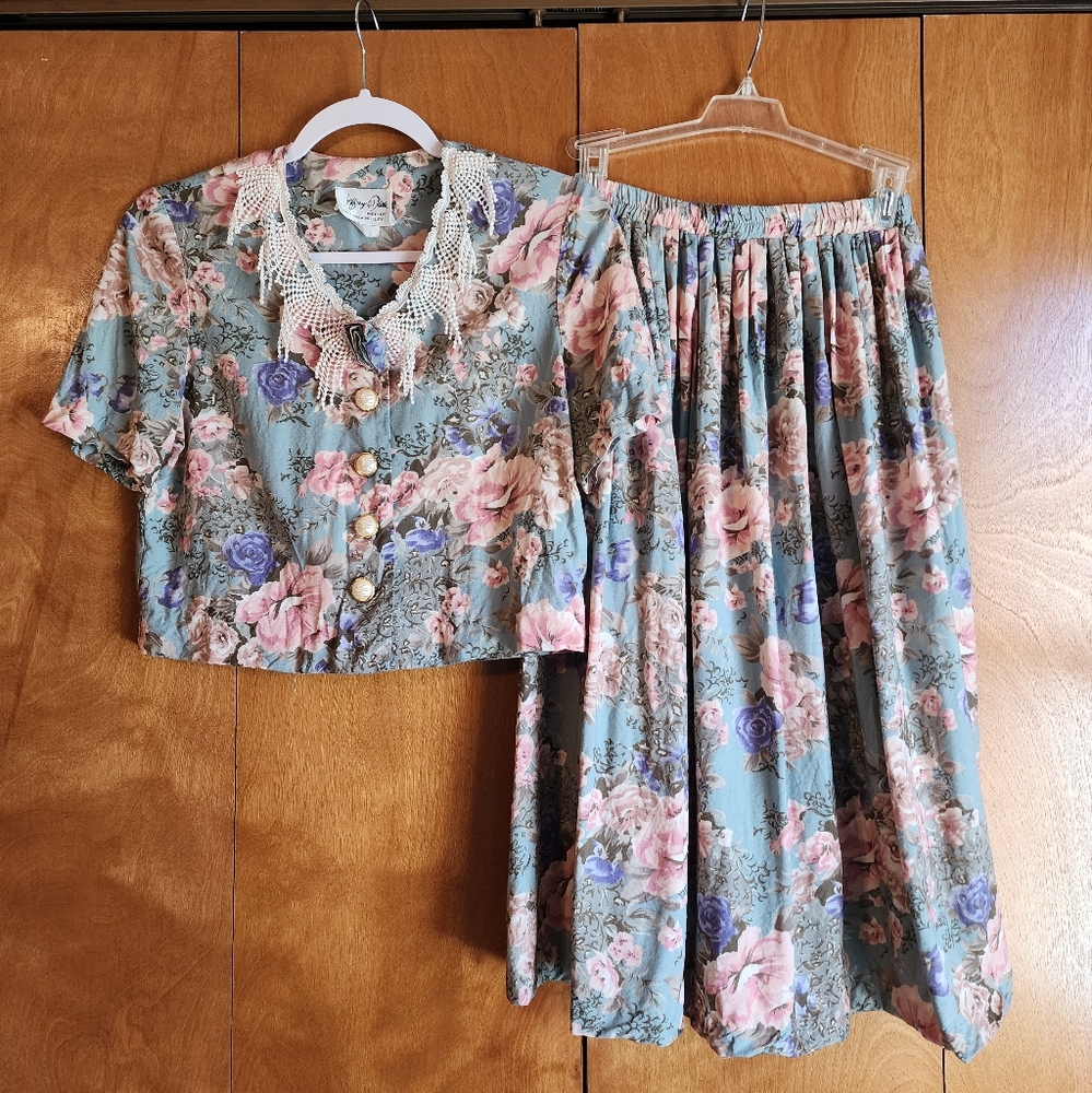 Jeffrey and Dara 2 Piece Floral Vintage Top and Skirt